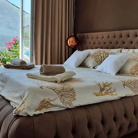 New!!! 2024 Marea With Xxl Sunny Terrace * Poreč