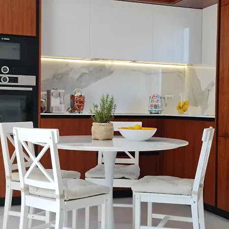 New!!! 2024 Marea With Xxl Sunny Terrace Πόρετς